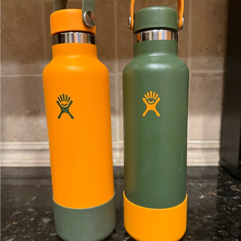 Hydro Flask Dual-Tone Bottles in Orange and Green